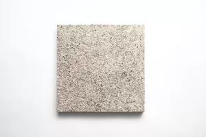 Bush-hamrað Imperial White Granite