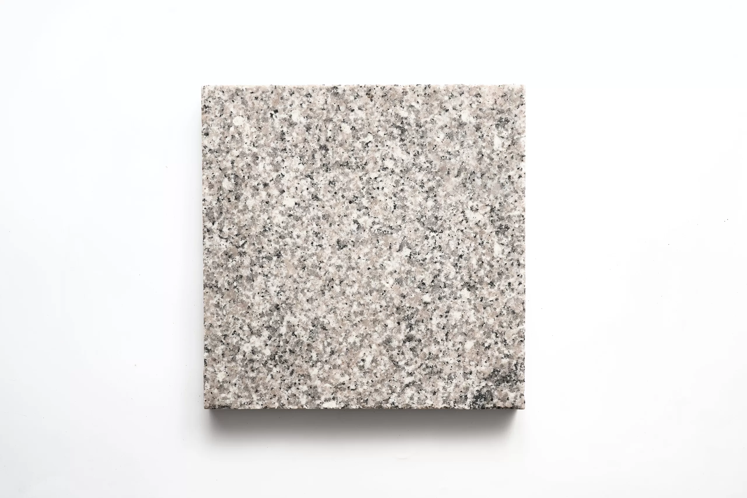 Vybrúsený produkt Imperial White Granite